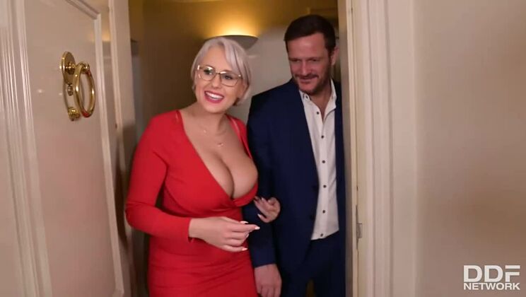 Valentine's Day Threesome - Sofia Lee & Angel Wicky Anal DP