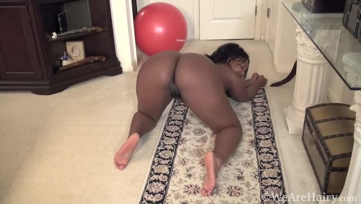 Bobbie Rains MILF strips and teases