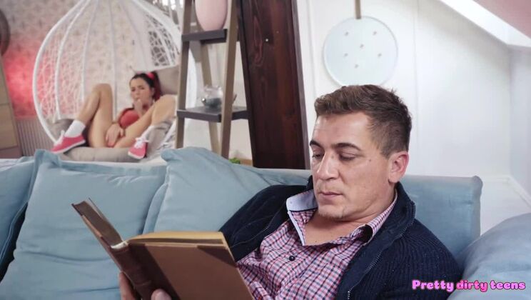 Teen Cindy Shine - Desperate Czech Squirter