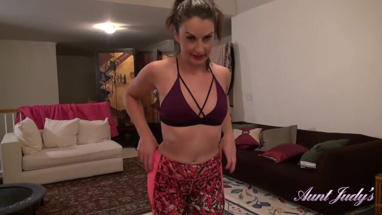 Auntie Cindy - A MILF with Small Tits in POV