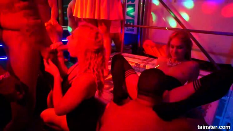 CFNM Lesbian Swinger Party Fun