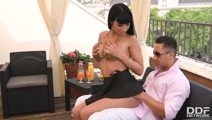 High Heels and Hardcore with Valentina