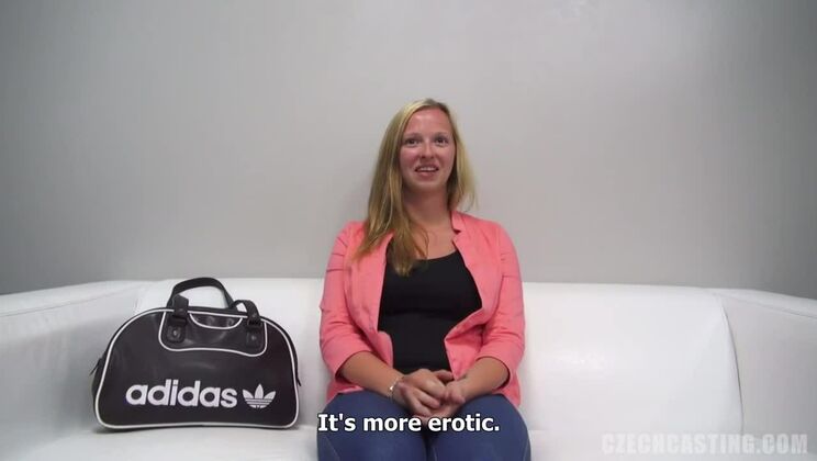 Marie Blonde Big Butt