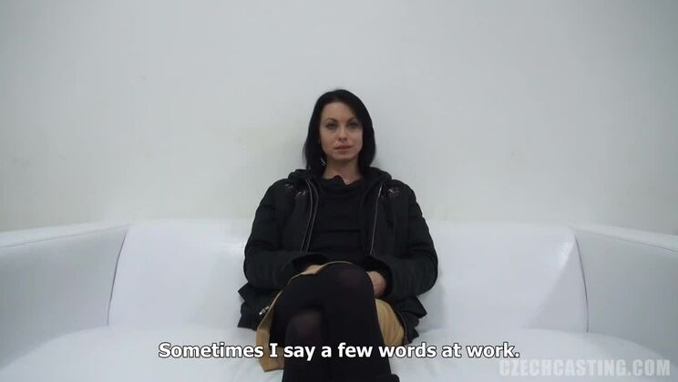  European Beauty Lucie 