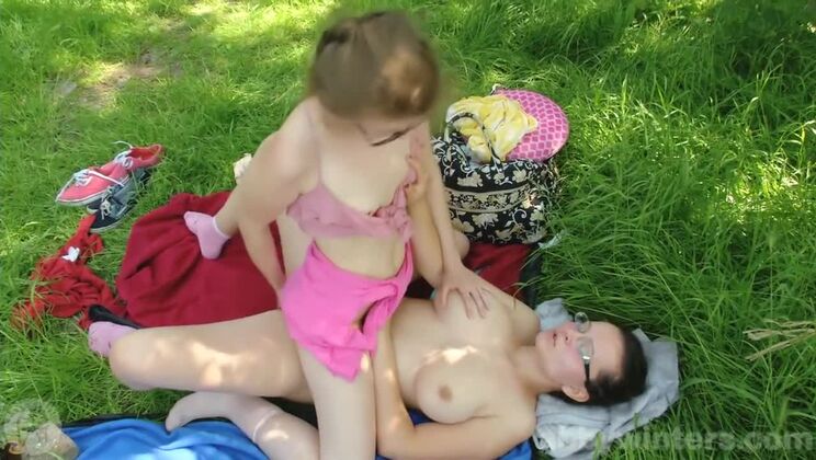 Jada Maia Big Tits Small Tits Lesbian Action