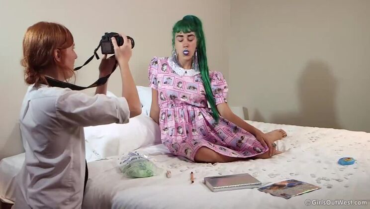 Happy Vagina Day with Avalon and Emerald Lesbian Fun