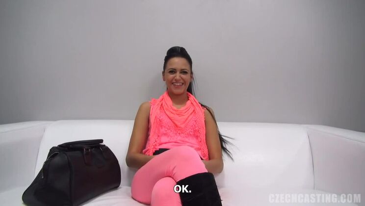 Veronika Classy European Anal