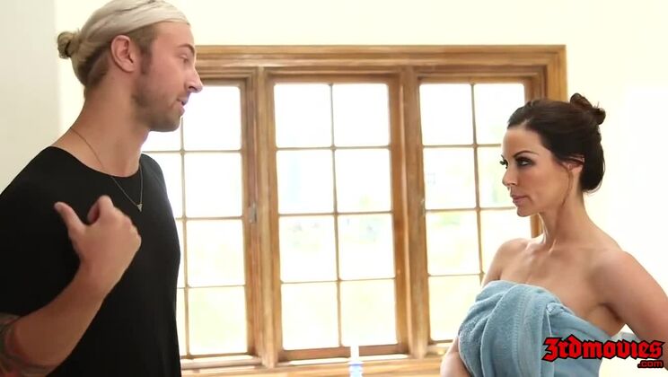 Hot MILF Kendra Lust Gets Fucked Hard