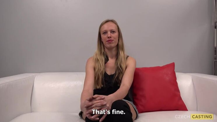 Blonde Girl Solo Misa