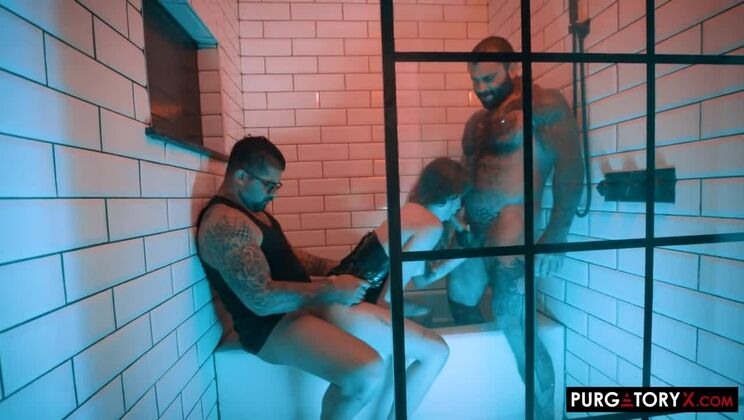 Eden Ivy's Threesome with a Twist of Mantis