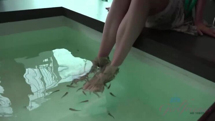 Elena Koshka's Pissing Pleasure in Malaysia