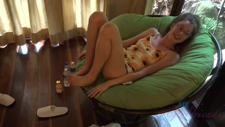 Small-titted Elena Koshka loves public BJs - Amateur exhibitionist