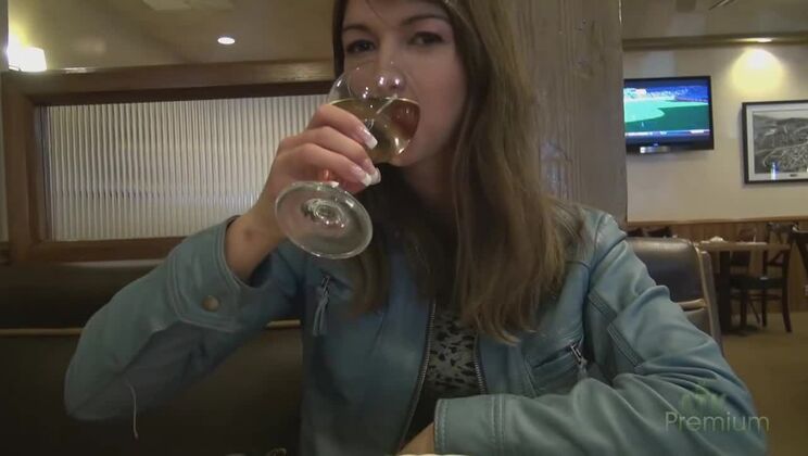 Girlfriend Susan Ayn in a Shaved Fetish Scene