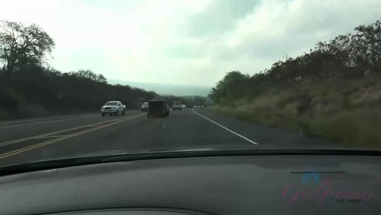 Jill Kassidy Girlfriend Experience on Beach and Home