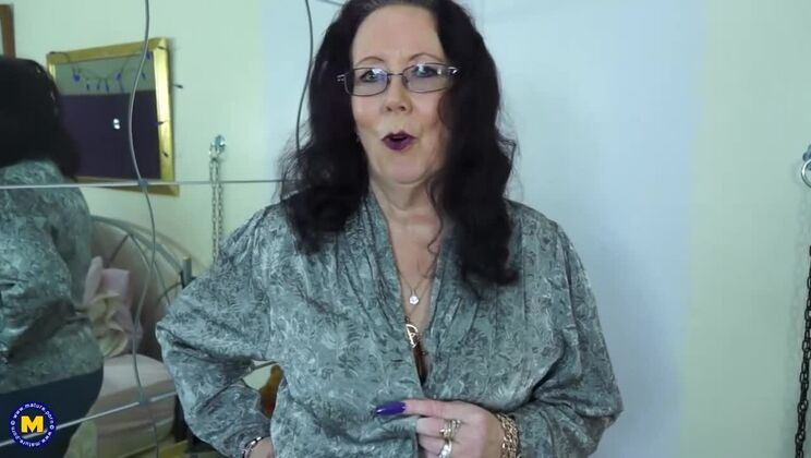 Zadi Uses Toys on Herself