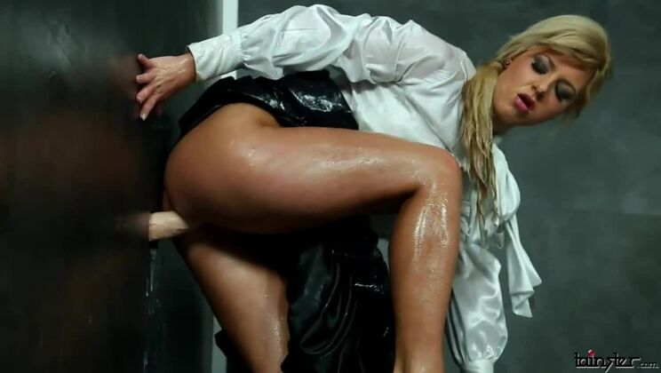 Nathaly Heaven - Royal Treatment for Big Boobs