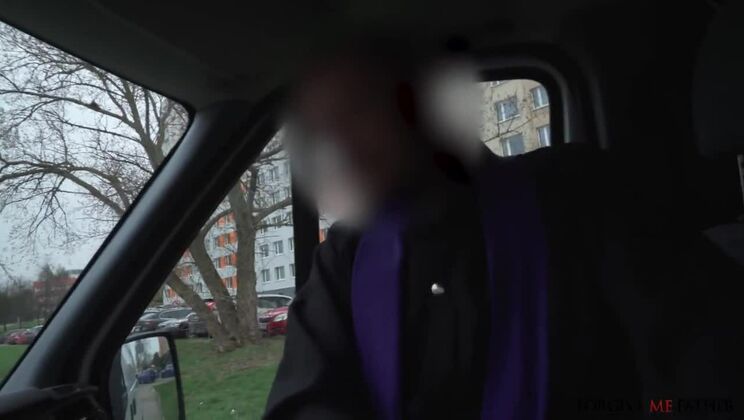 Babysitter Gets Priest's Facial