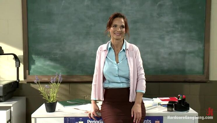 Syren Demer's Giant Tits Get Fucked