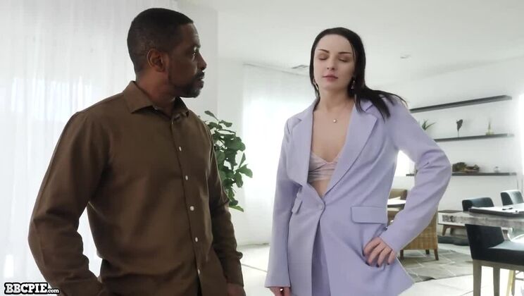 Facial Expert With Big Black Cock