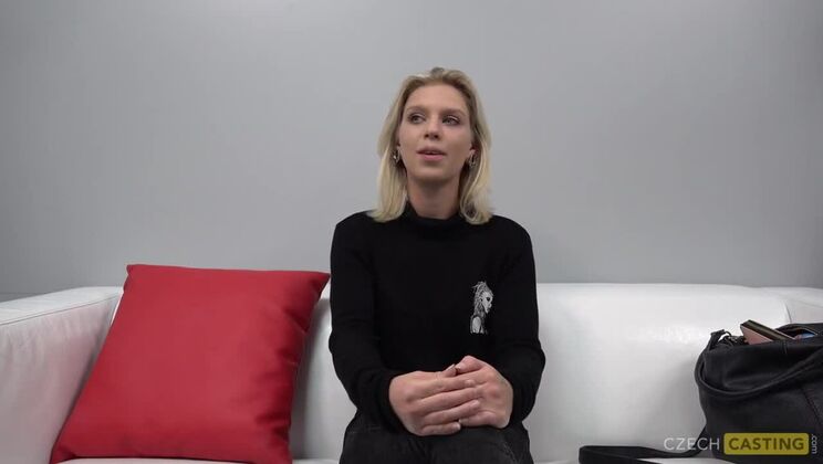 European Casting with Sexy Vendy