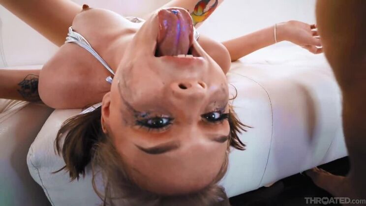Elle Loveland's Hardcore Blowjob