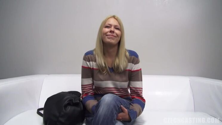 Czech Casting: Pavla's Tease