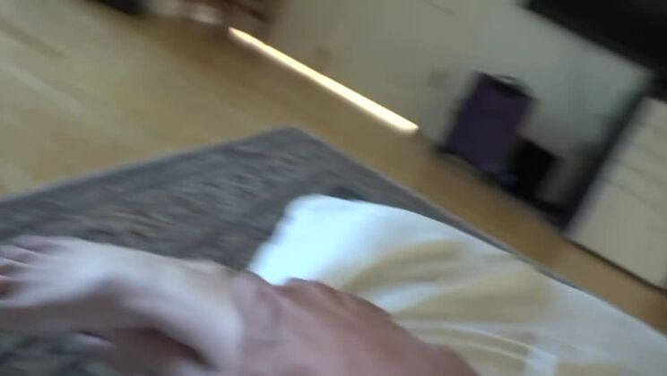 Sky Fingers You Before Heading Out