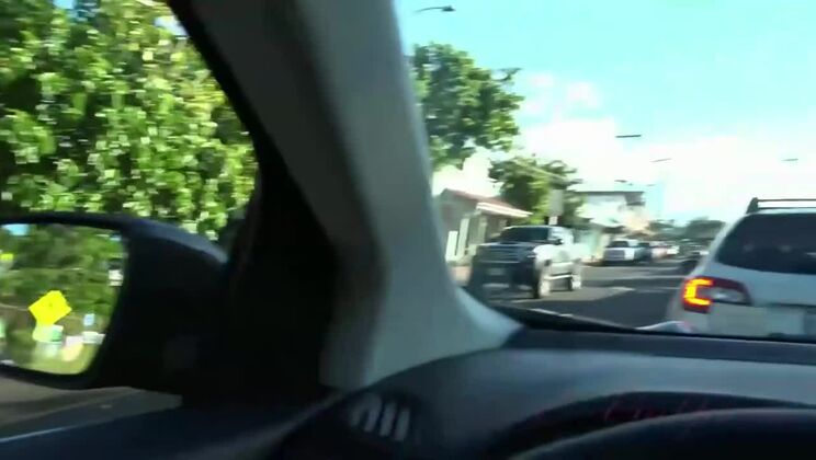 Niki Gets Handjob on the Way to Hana