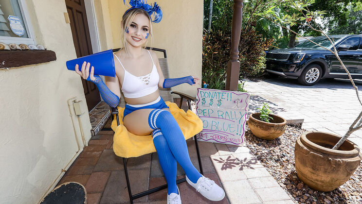 Aria Banks Does Anything for Her Team