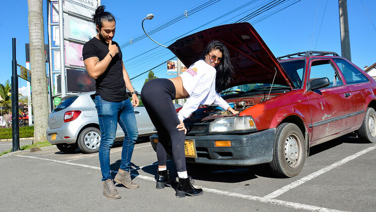 Cassandra in Lingerie and Latina Passion