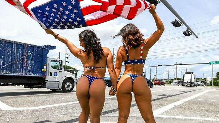 Double the Pleasure - Brunettes Suck & Ride Together