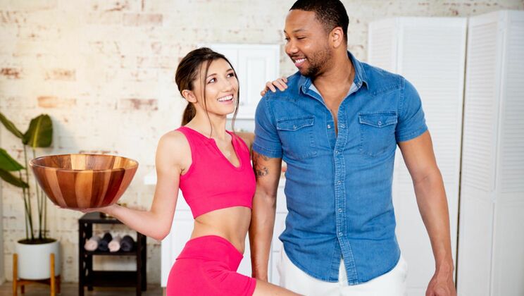 Petite Black Babe Blowjob