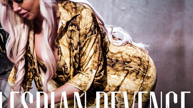 Lesbian Sex: Emma Hix & Nina Elle Explore Each Other’s Bodies