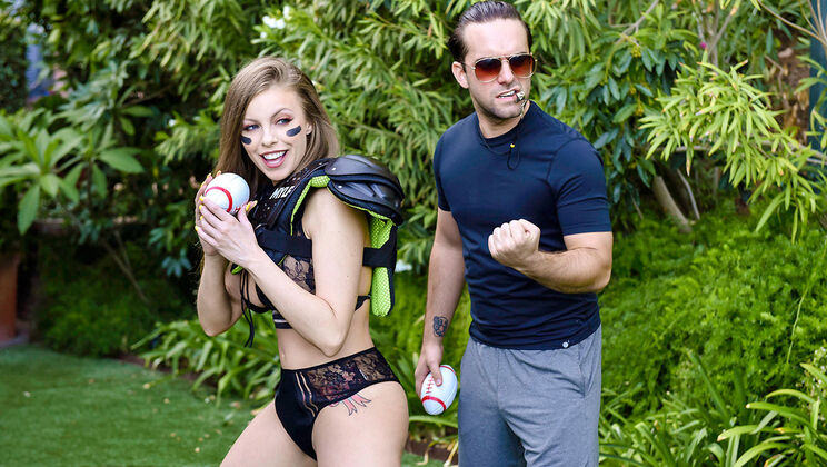 Logan Pierce Bangs Hot MILF