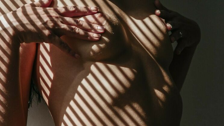 Leanne Lace's Solo Wet Play