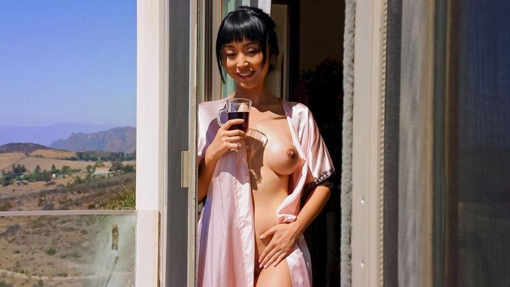 Good Ass, Good Neighbor