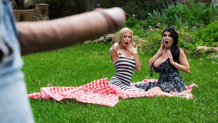 Creampie In The Park With Alexis Fawx