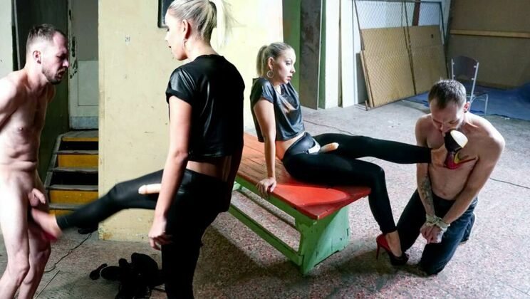 Bitchy Blonde Julia Parker Gets Owned