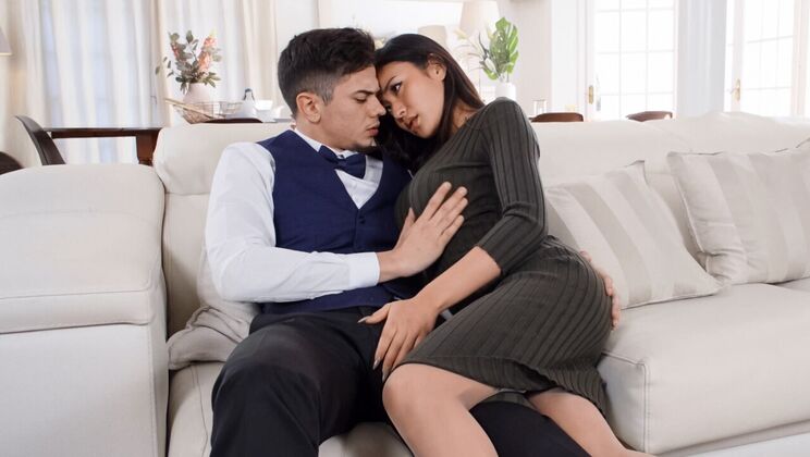  Rae Lil Black's Day of Fetish and Desire 