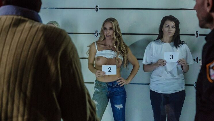 Cowgirl and Blowjob with Shaved Pussy Nicole