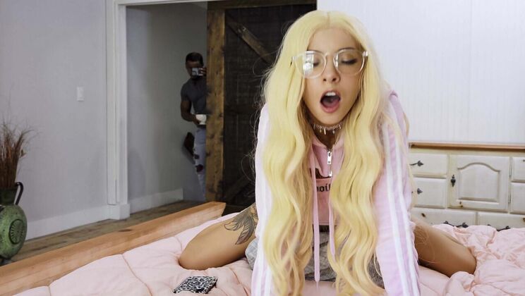 Cowgirl Position Leads to Cum