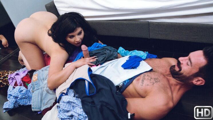 Big Ass Latina AliceafterDark in Doggystyle