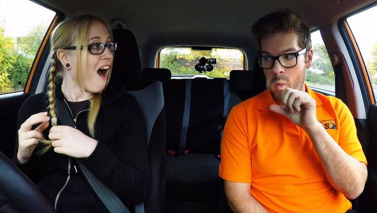 Student Gets Creampied in Public