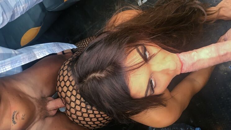 Princess Jas takes two men in amateur