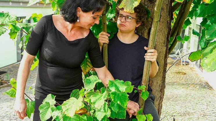 Stalker's Wildest Cumshot