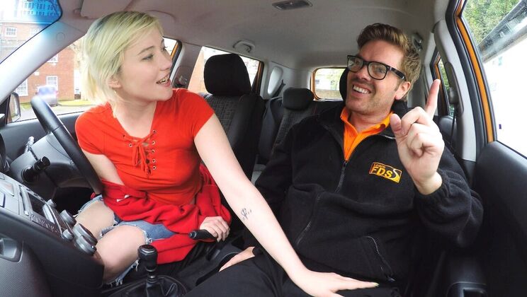 Creampie and Squirting with Ryan Ryder