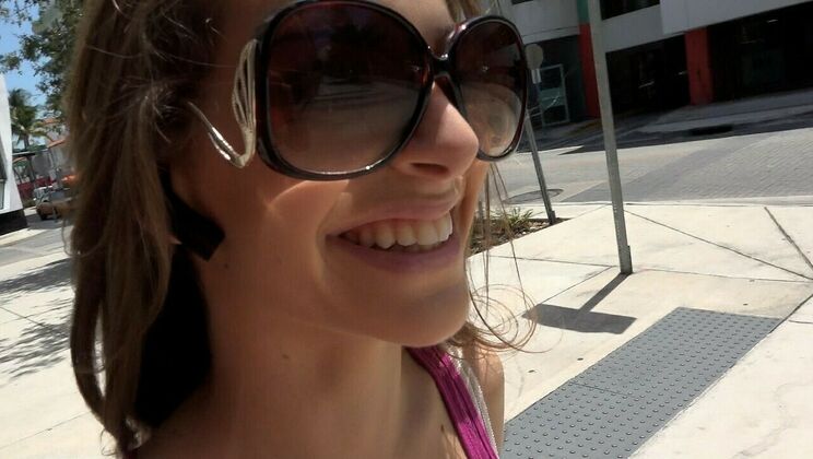 Kimmy Granger's Booty Bounces