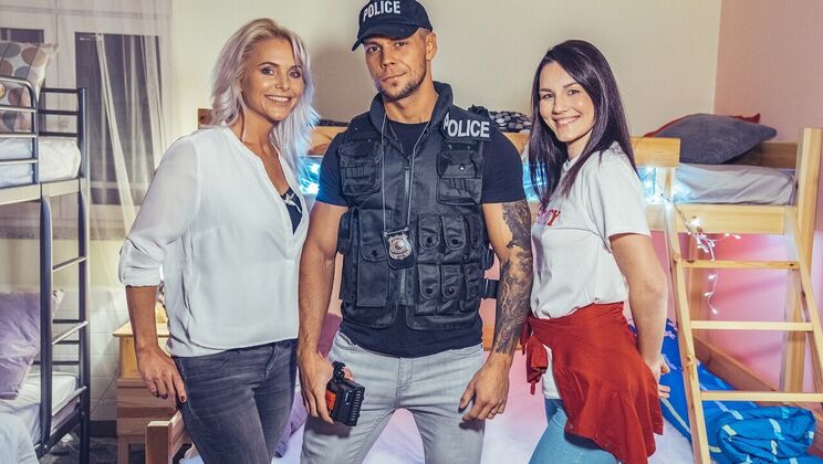 Threesome Tease with Double the Pleasure