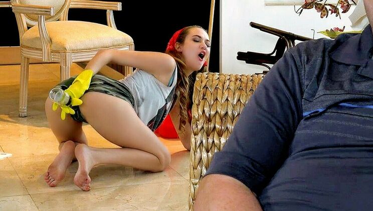 A Badass on Her Knees - Samantha Hayes