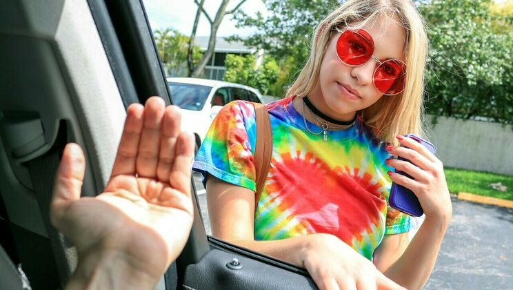 Khloe Kapri Cheats with Big Cock Driver